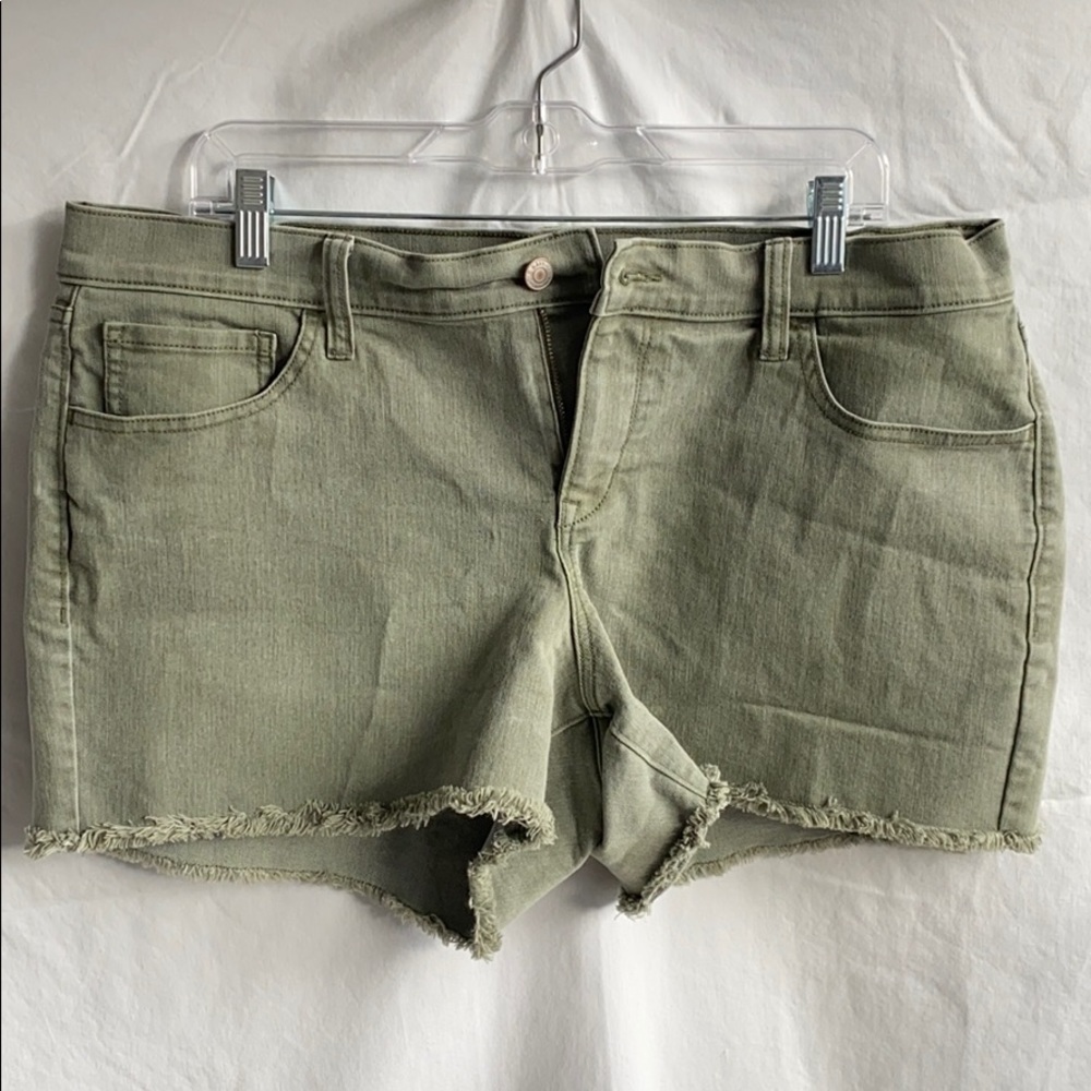 Women’s Old Navy shorts